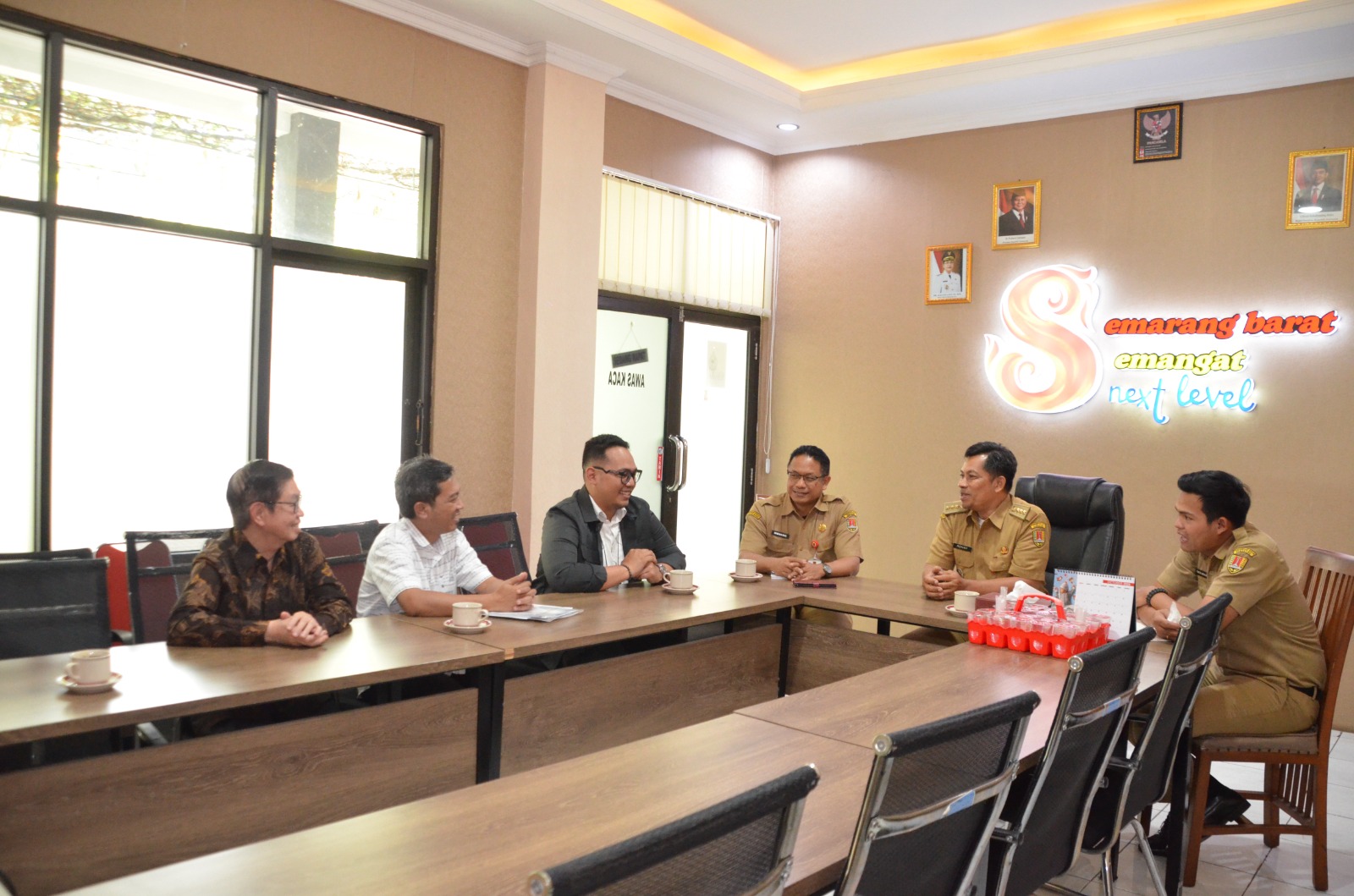 Bahas Dampak Lingkungan, Camat Semarang Barat Terima Kunjungan Tim Ahli ITB