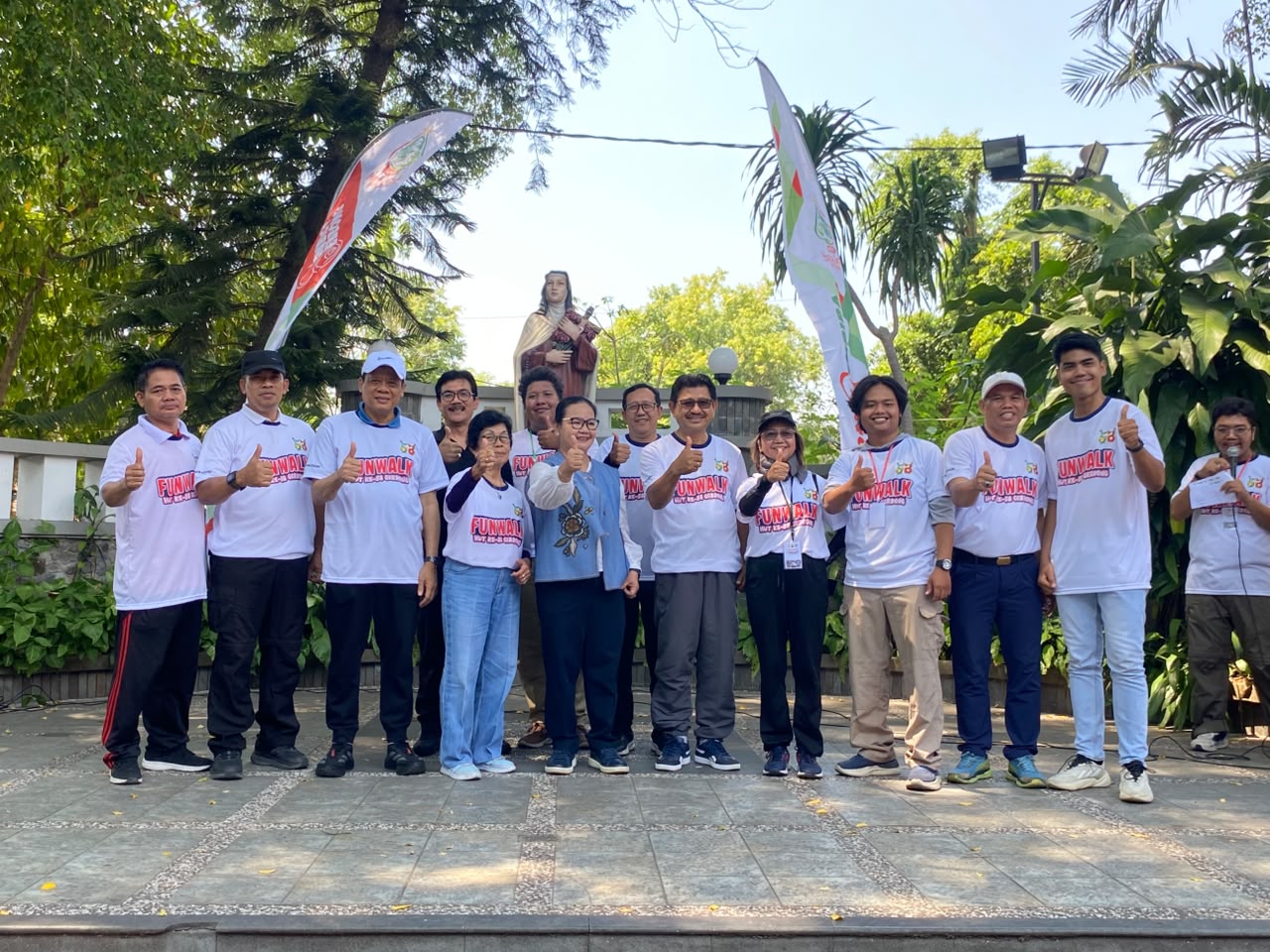Penuh Sukacita! Ribuan Warga Ikuti Funwalk HUT Ke-58 Paroki St. Theresia Bongsari